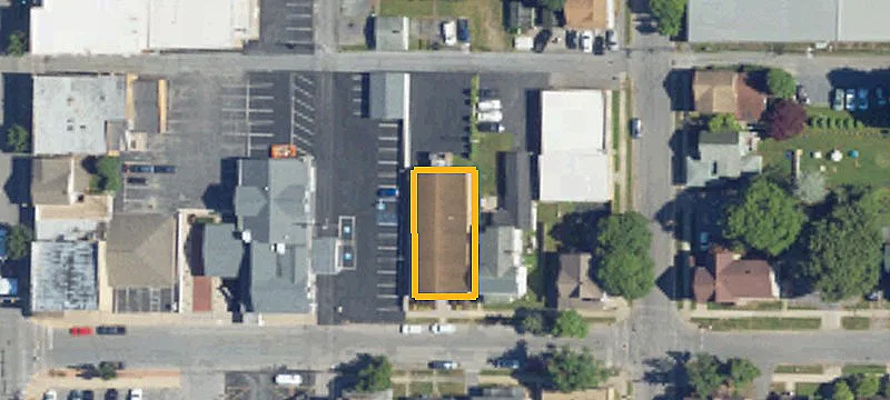 318 Locust St