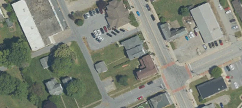 137 Main St