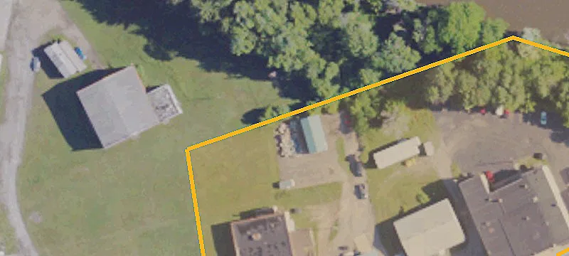 202 Venango Ave