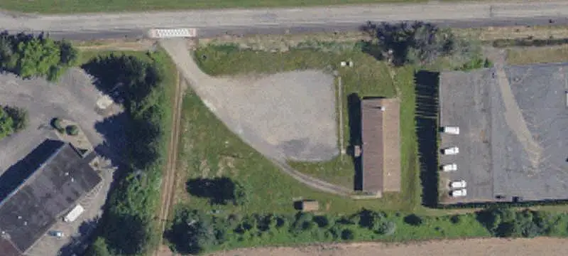 202 Mayfield Rd