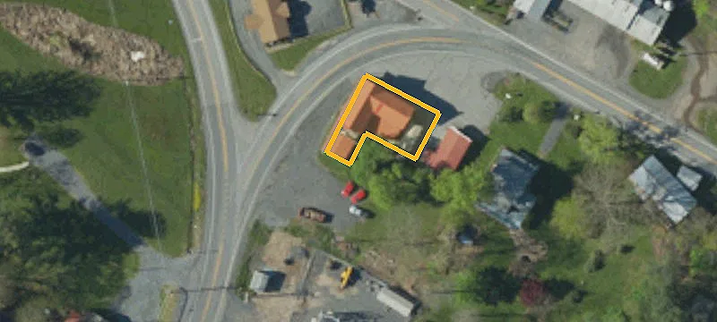 981 Waterfall Rd