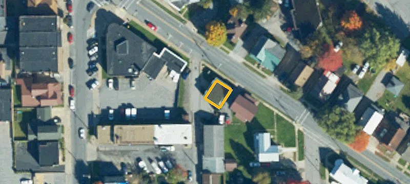 220 Michael St
