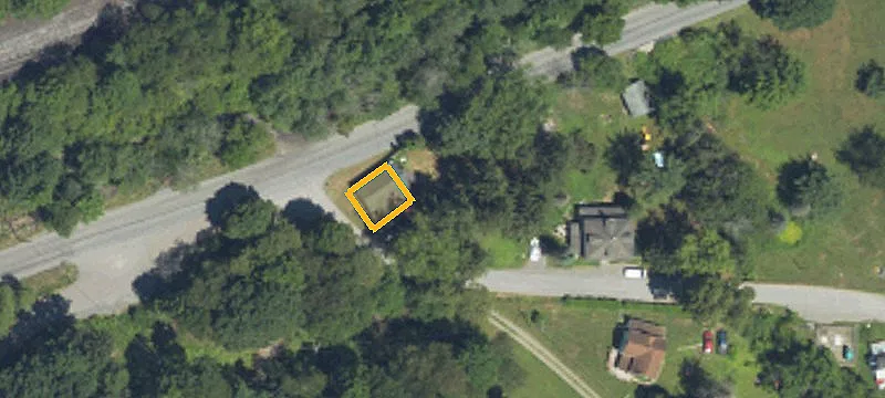 142 Phoenix Rd