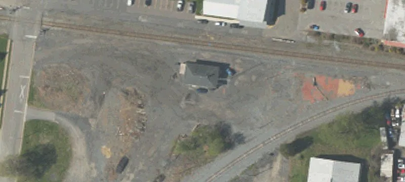 12 Henderson St
