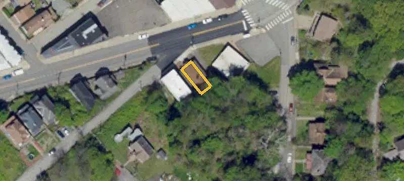 3049 Chartiers Ave