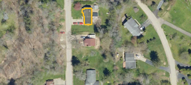 24 Vis Ave Ext