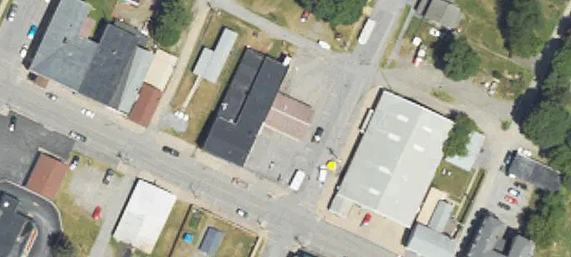 202 Curtin St