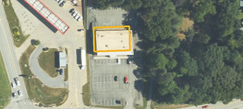 2340 Warren Rd