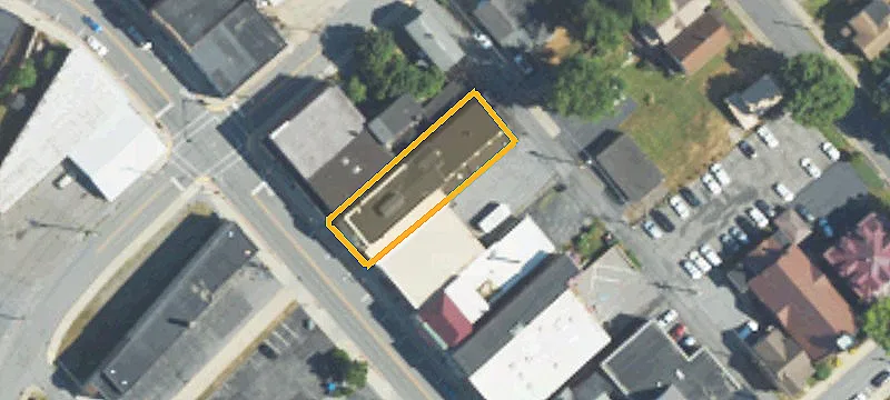 142 Long Ave