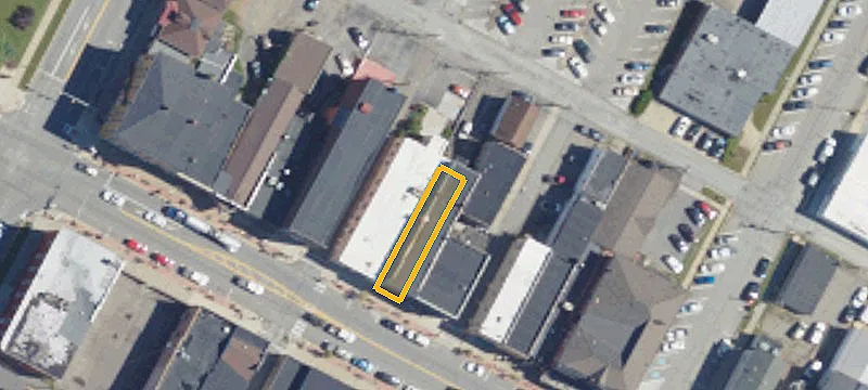 527 Main St