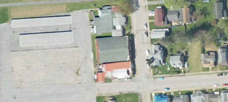 211 Maple St