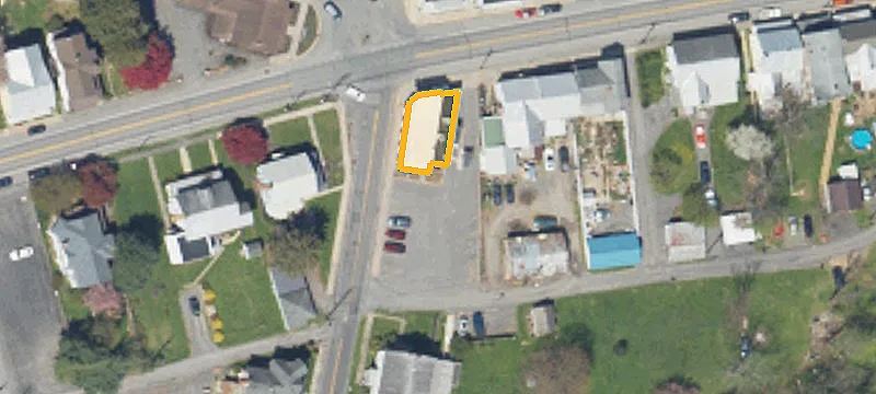 6 Main St