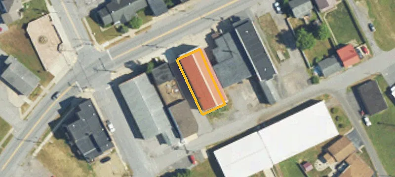 15 Main St