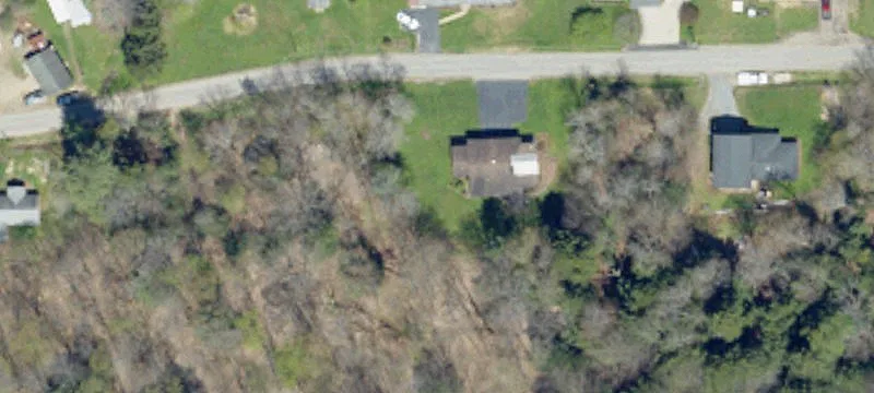 64 Leonard Ave