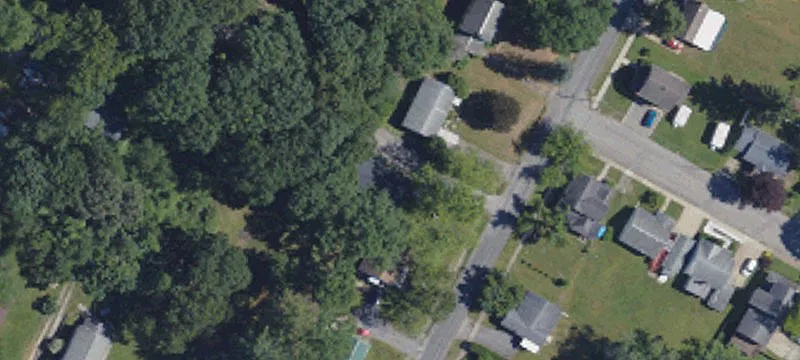 198 4th Ave
