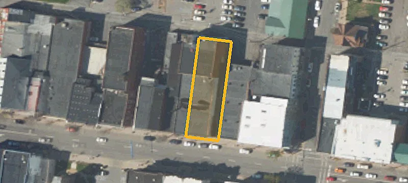 137 Main St