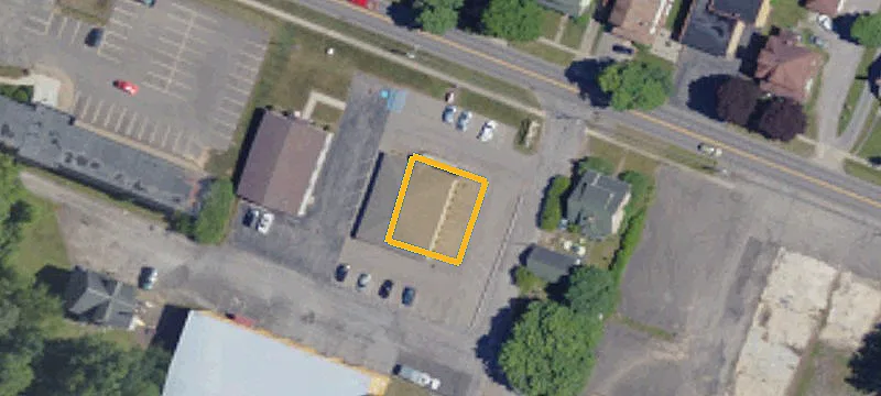 1064 Main St