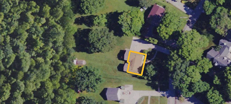 926 Maple Ln