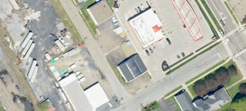 65 Arnold Ave