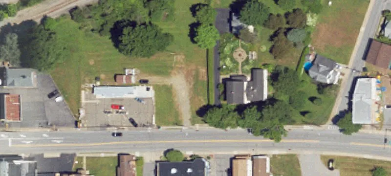 108 12th W Main St