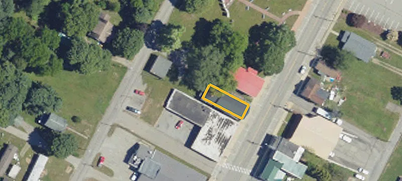 699 Main St