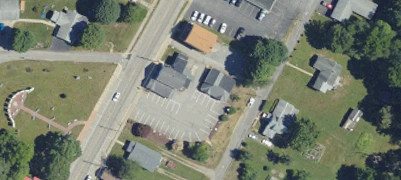 758 Main St