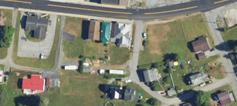 3090 Main St