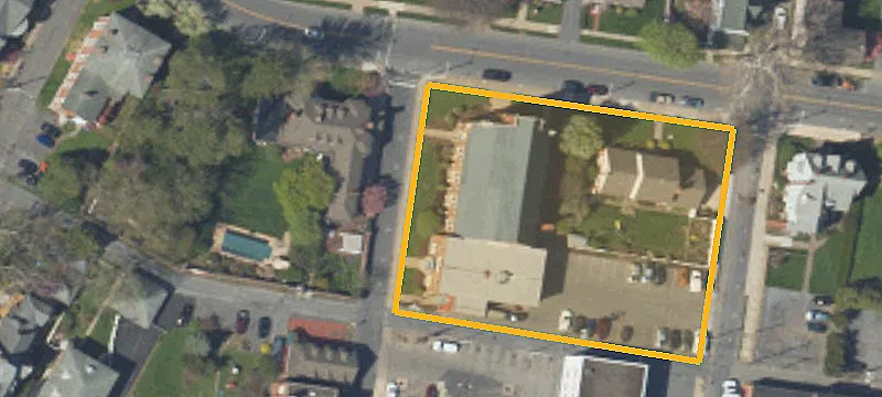 6 Water St
