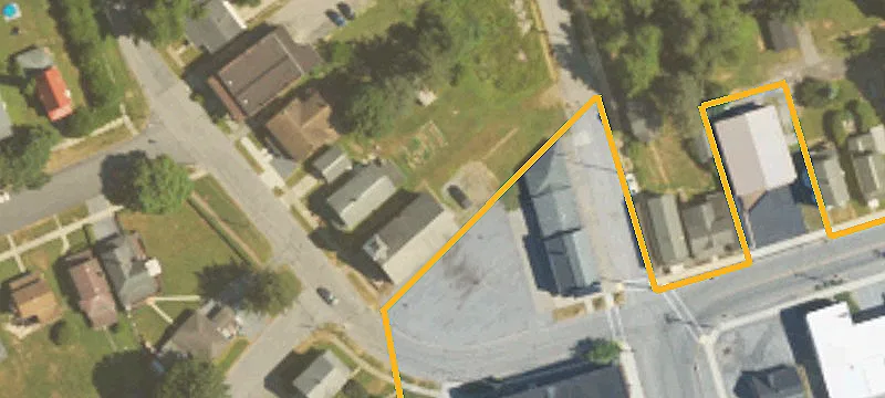 8 Quarry Ave
