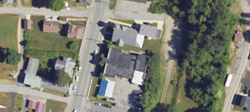 1320 Main St