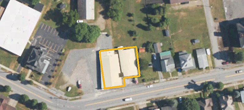 101 Main St