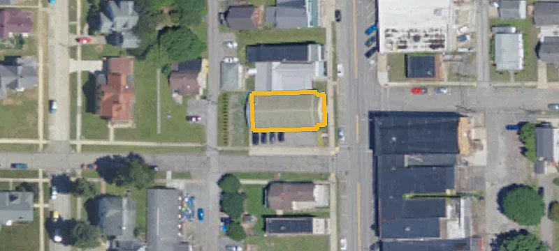 433 Main St