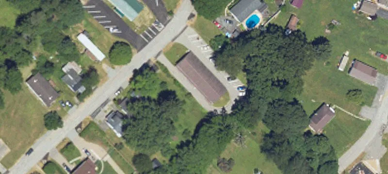 875 Fairview Ave