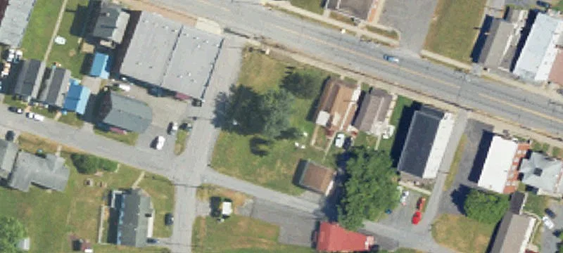 68 Main St