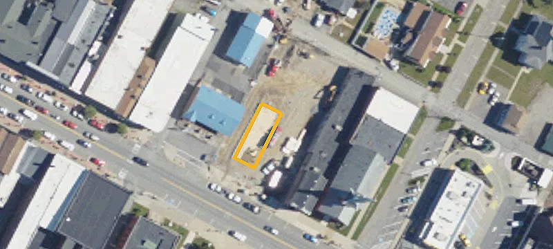 639 Main St