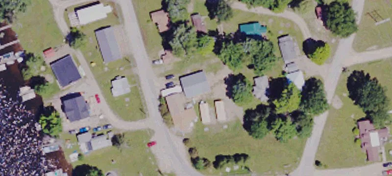 24360 Lakeview Dr