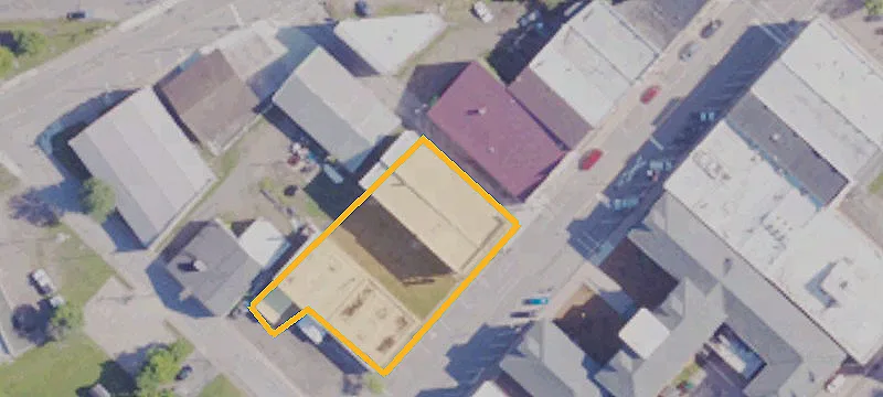 258 Main St