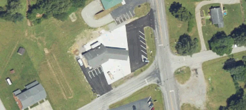 4985 Lucerne Rd