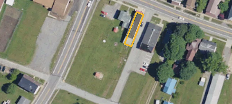 303 Main St