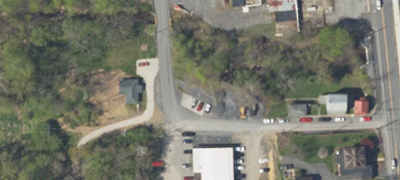2 Cedar St