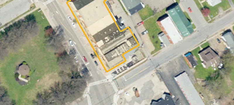 8 Main St