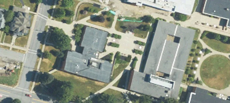 10 College Pl