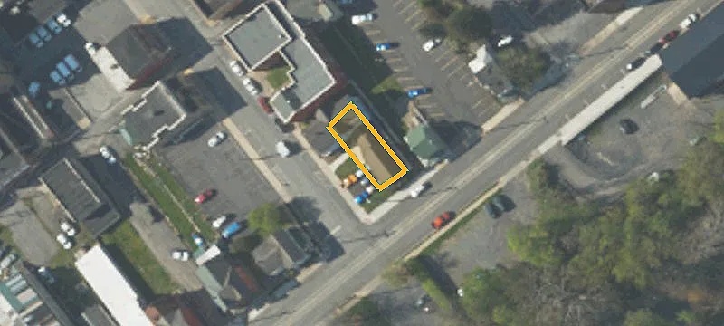 21 Wayne St