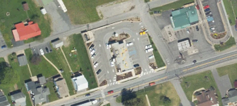 569 Main St