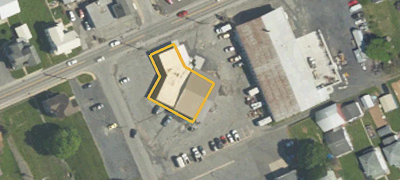4056 Main St