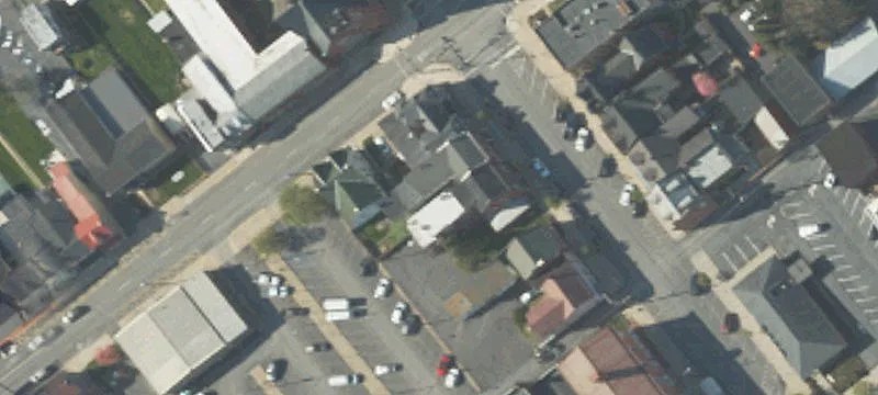 24 Main St