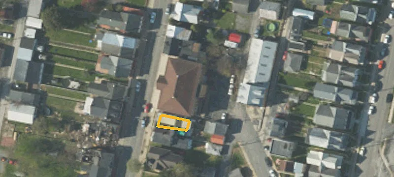 62 Logan St