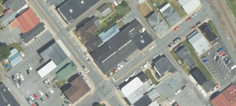 200 Main St
