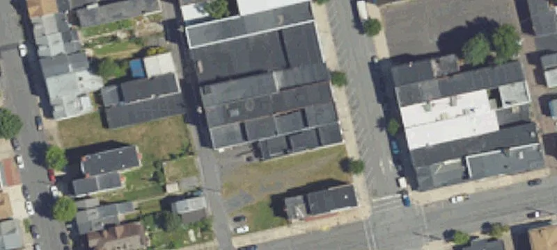 134 Oak St