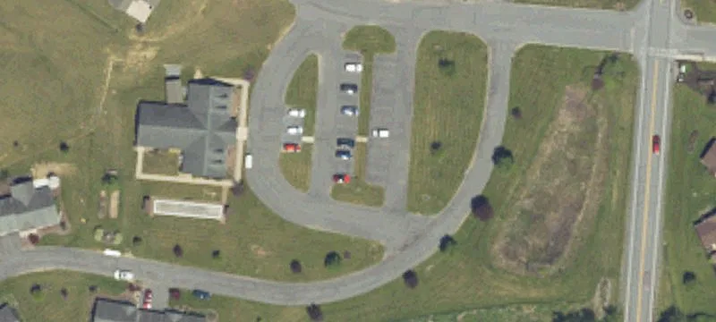 6 Tressler Blvd